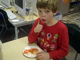 Making carrot salad